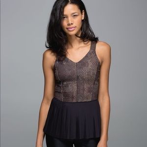 Lululemon City Tank Golden Goddess Cashew, Size 10